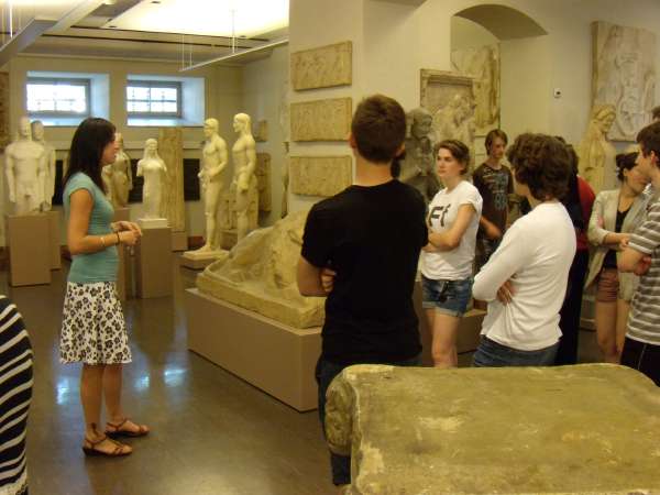 In der Abgusssammlung mit J. Perifanakis